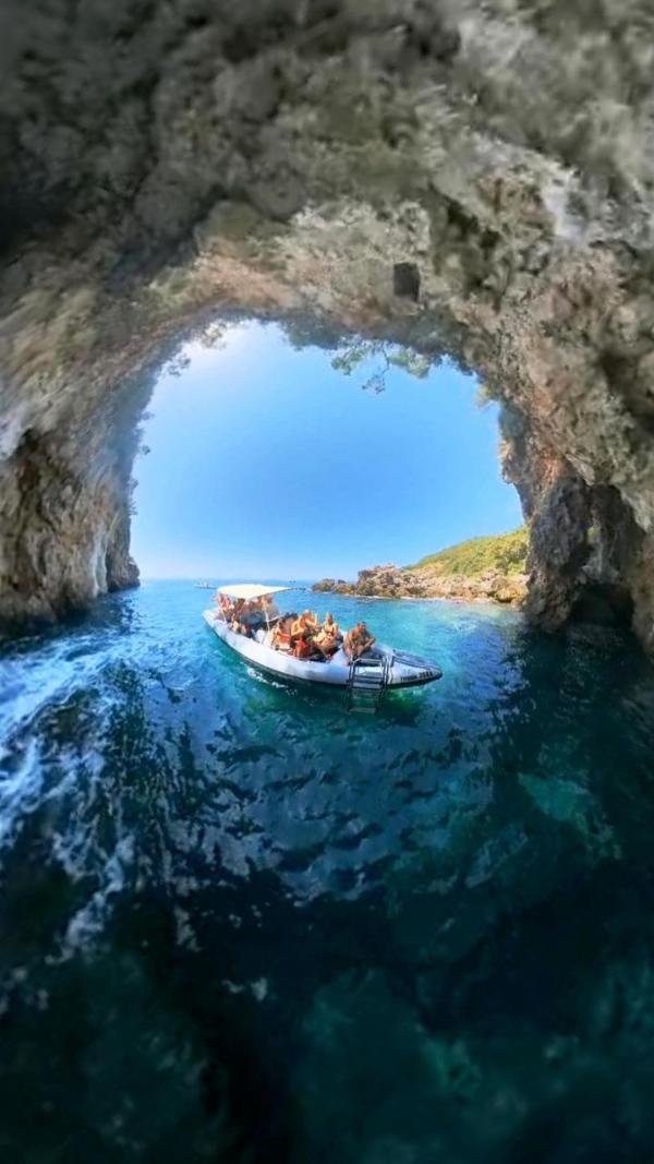 himara himarë albania cruises tours boat