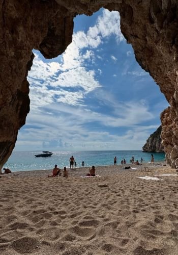 Pigeons Cave  Himara